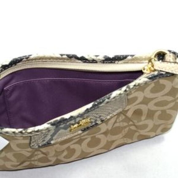 NWT Coach Madison Op Art Snake Print Wristlet or Small Handbag - Picture 2 of 6